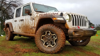 The 2020 Jeep Gladiator Costs $35,040 To $62,310–Here's a Full Price Breakdown<em></em>